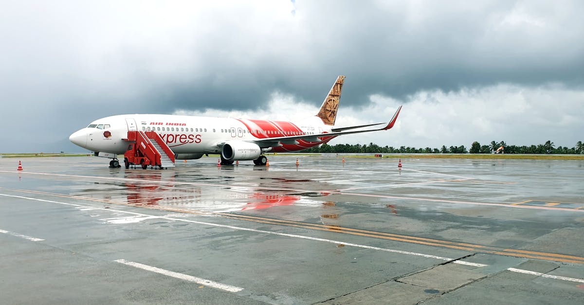 Airport India aeroplane